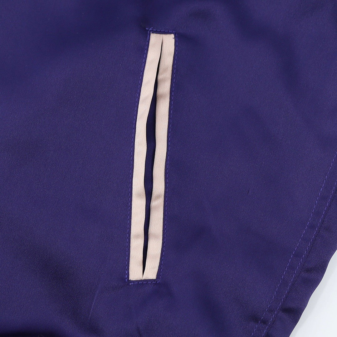 College-Jacke für Herren – Lila Wolle mit Ärmeln in Kontrastfarbe