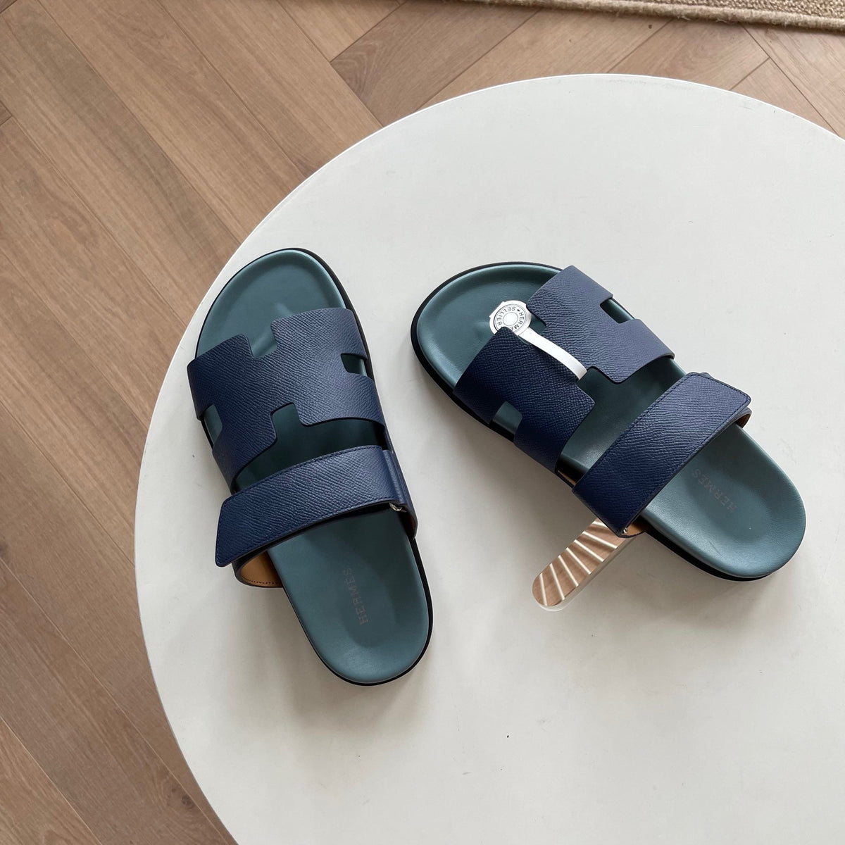 Multicolour Slides