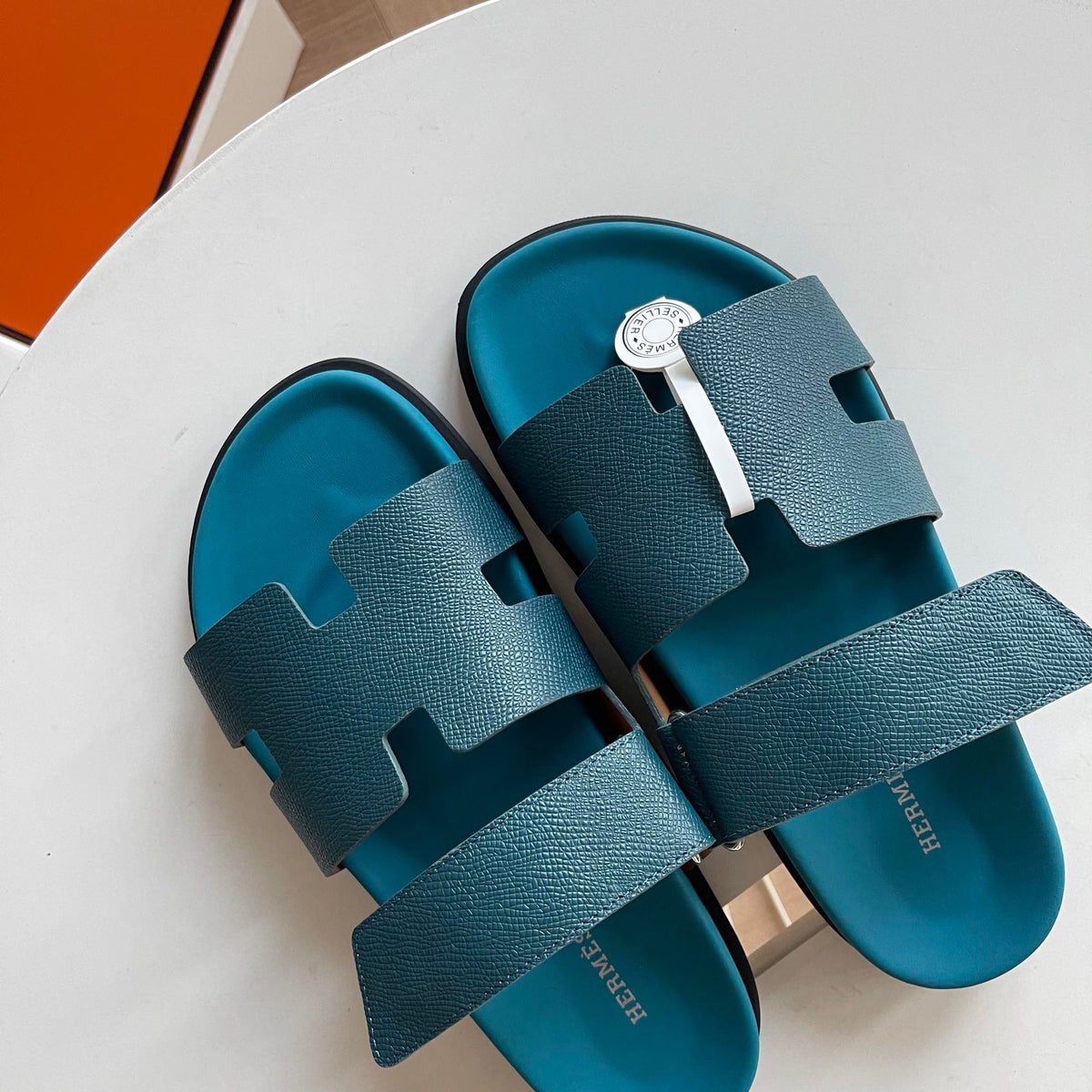 Multicolour Slides