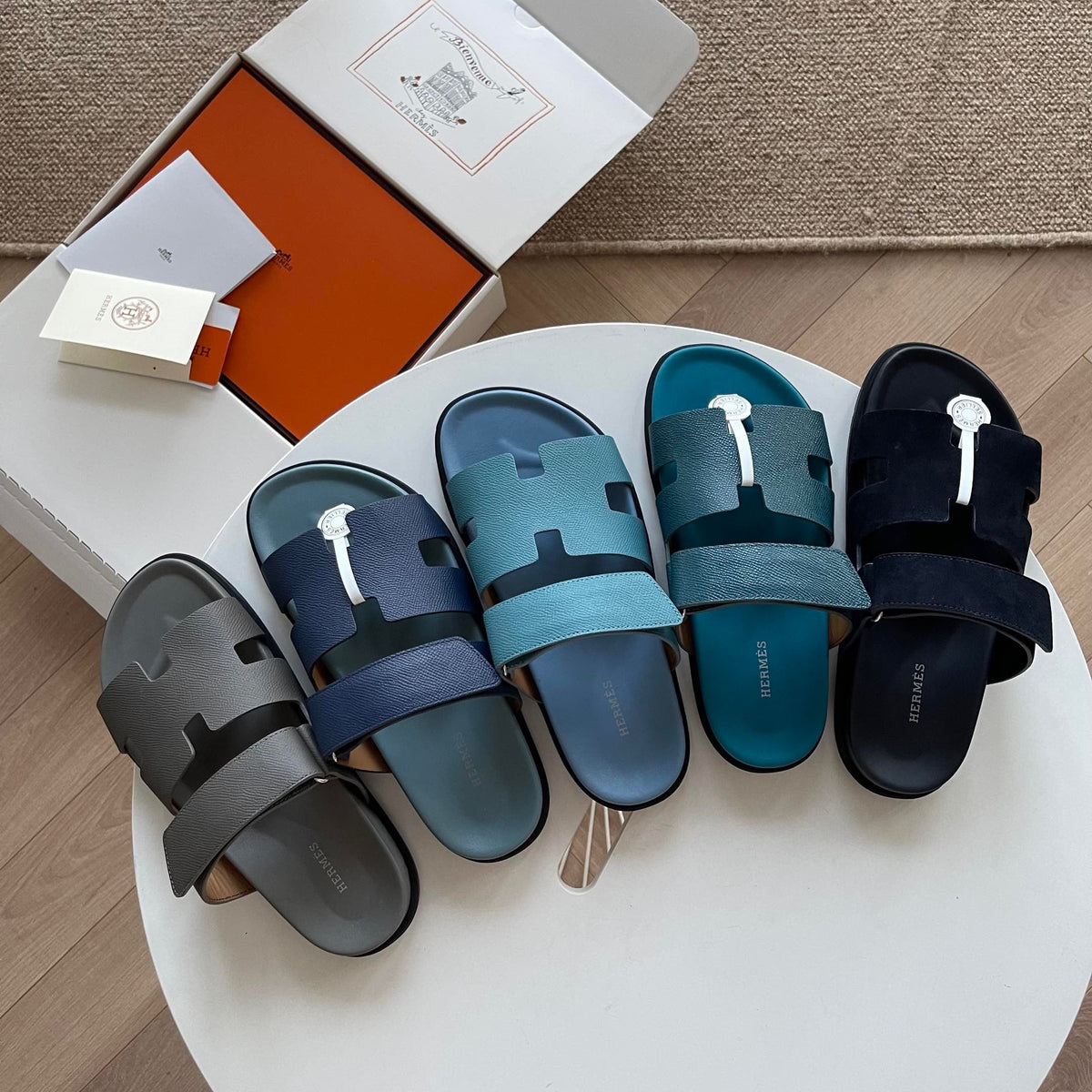 Multicolour Slides
