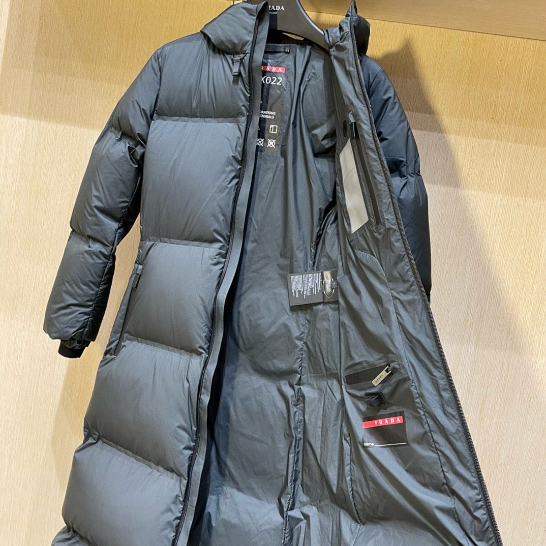 Daunenjacke in Weiß und Grau – Damen