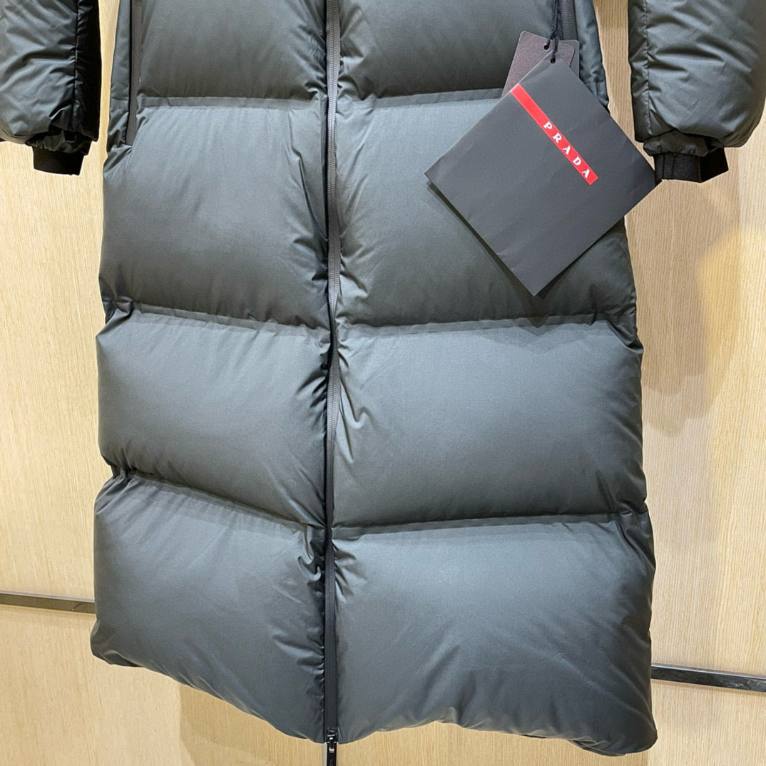 Daunenjacke in Weiß und Grau – Damen