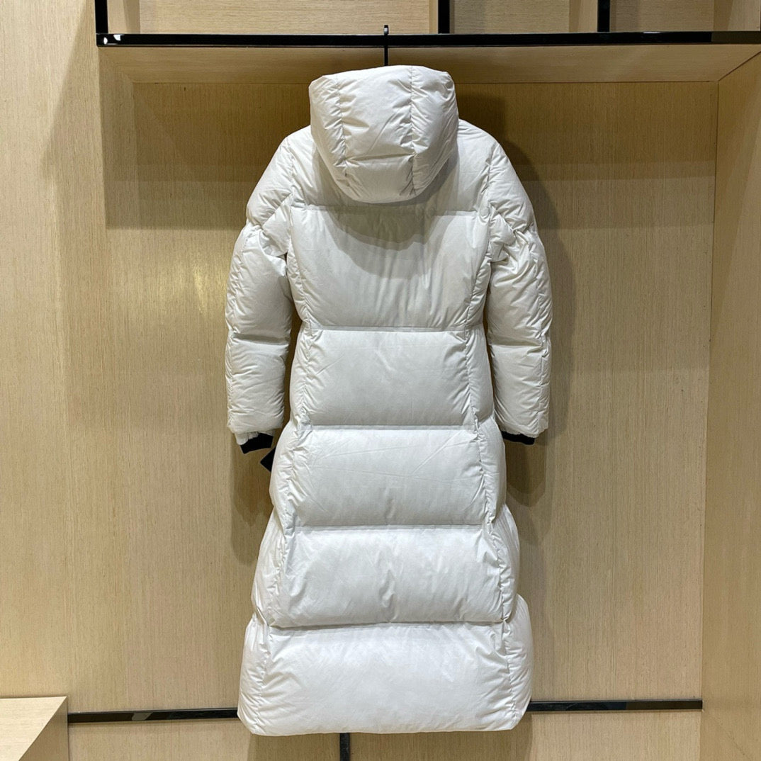 Daunenjacke in Weiß und Grau – Damen