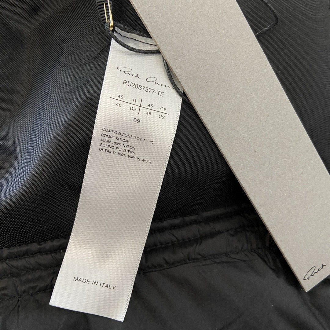 Schwarze Steppjacke – Herren