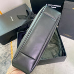 Le 5 à 7 Schultertasche