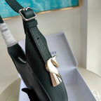 Schultertasche in Schwarz und Grün