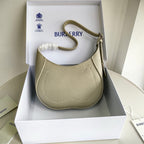 Schultertasche in Schwarz und Grün