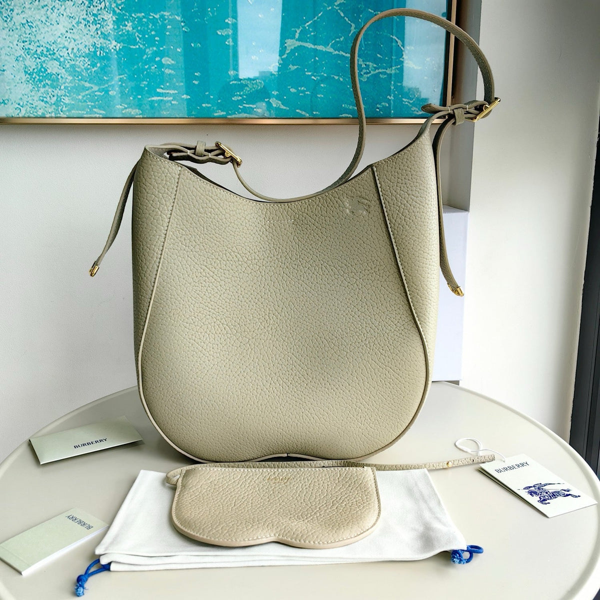Schultertasche in Schwarz und Grün