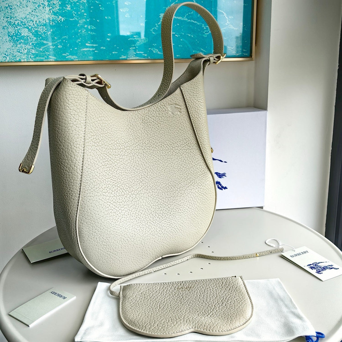 Schultertasche in Schwarz und Grün