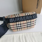 Mehrfarbige Gürteltasche