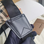 Mehrfarbige Gürteltasche