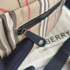 Mehrfarbige Gürteltasche