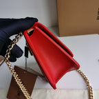 Schultertasche in Schwarz-Weiß