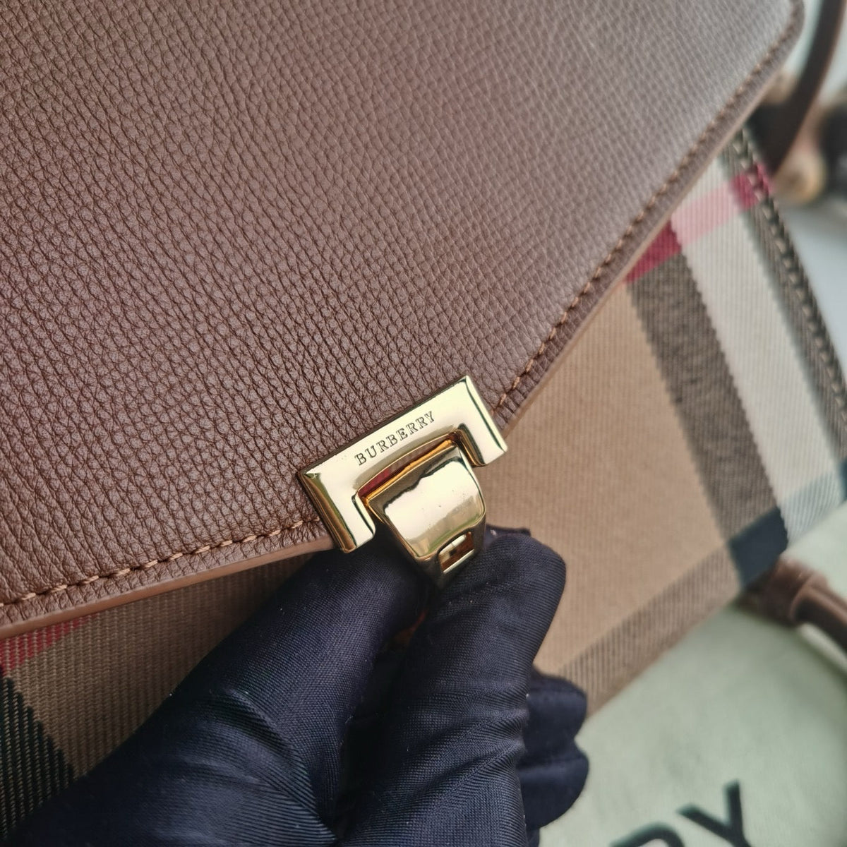 Multicolour Clutch