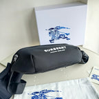 Schwarze Gürteltasche