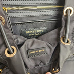 Mehrfarbiger Rucksack