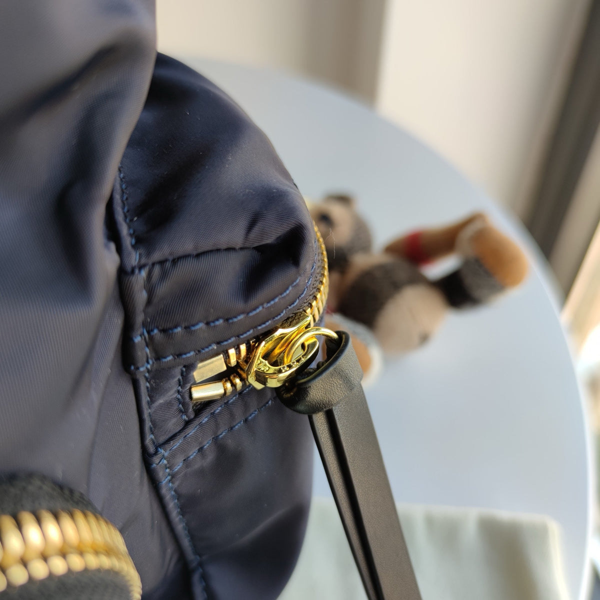 Mehrfarbiger Rucksack
