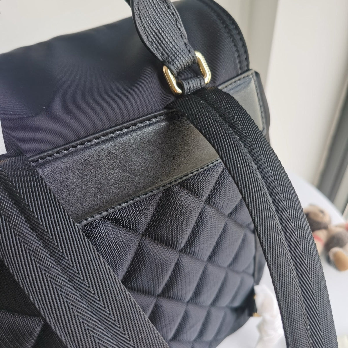 Mehrfarbiger Rucksack