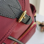 Mehrfarbiger Rucksack