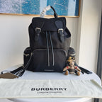 Mehrfarbiger Rucksack