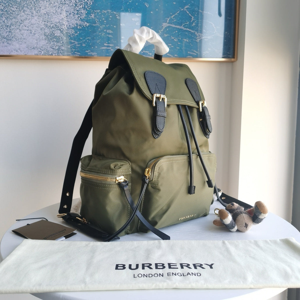 Mehrfarbiger Rucksack