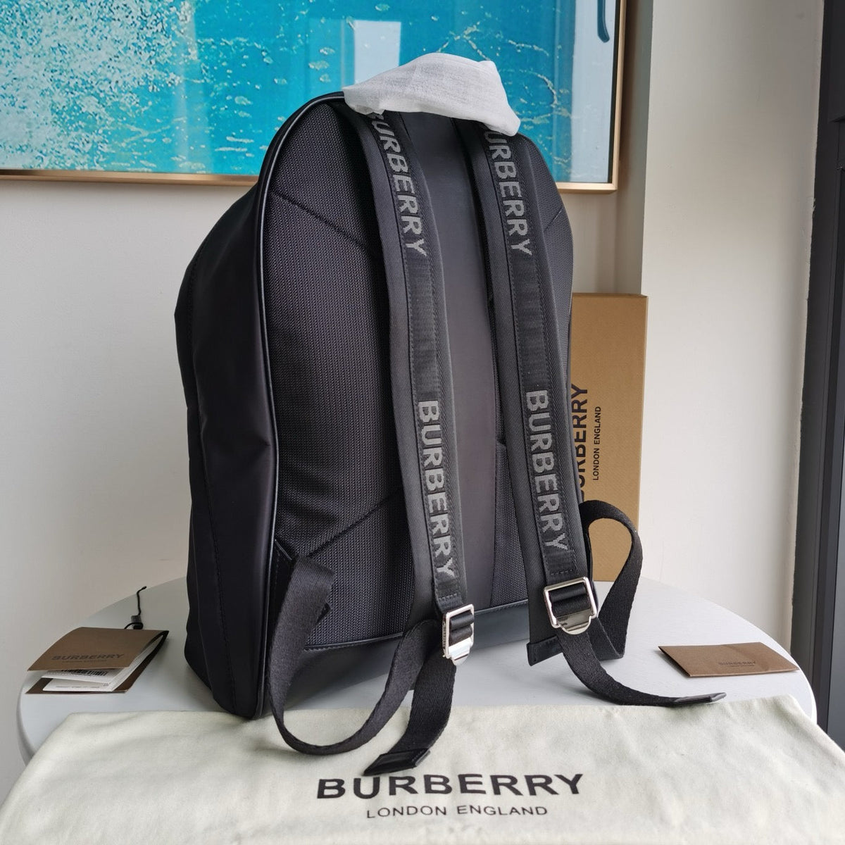 Schwarzer Rucksack