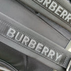 Schwarzer Rucksack