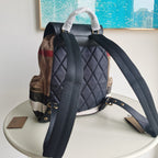 Mehrfarbiger Rucksack