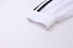 Schwarzes Jersey Langarmshirt mit gestreiften Ärmeln – Herren