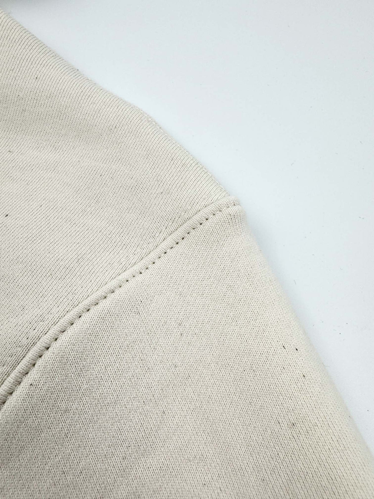 Cremefarbener Baumwoll-Logo-Pullover – Herren