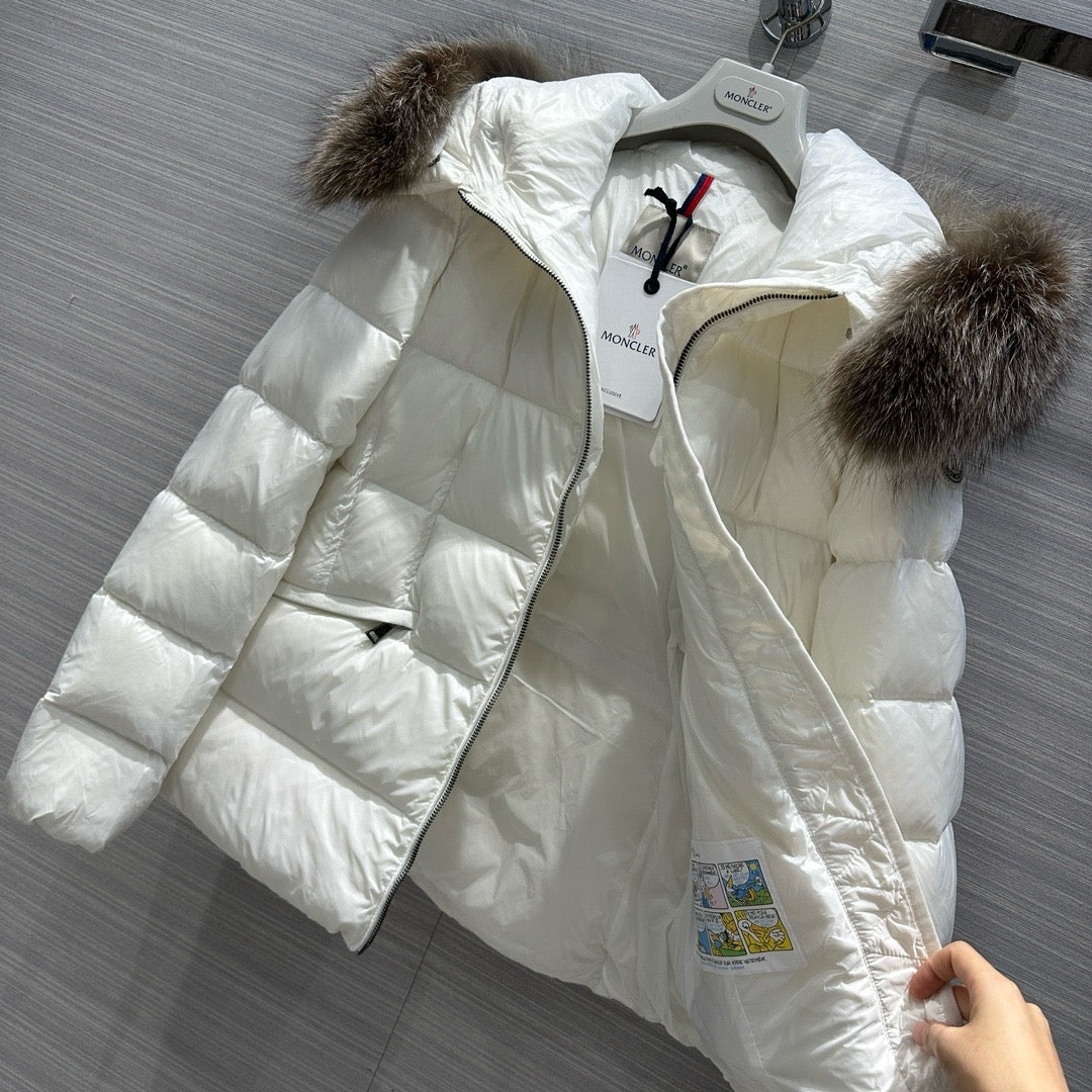 Schwarz-weiße Steppjacke – Damen