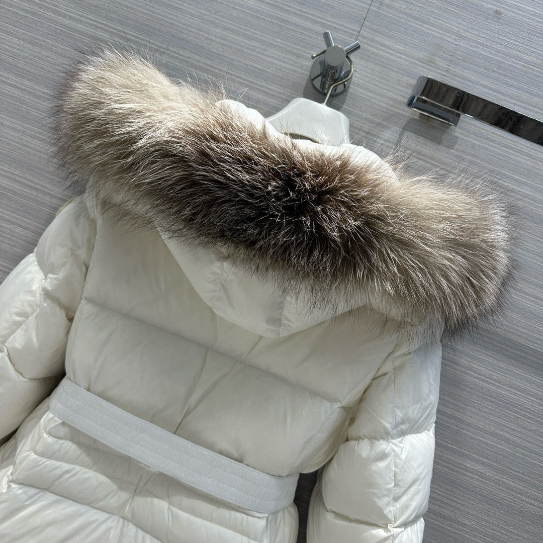 Schwarz-weiße Steppjacke – Damen