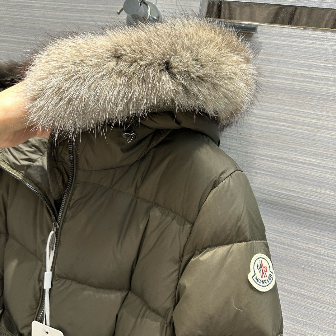Schwarz-weiße Steppjacke – Damen