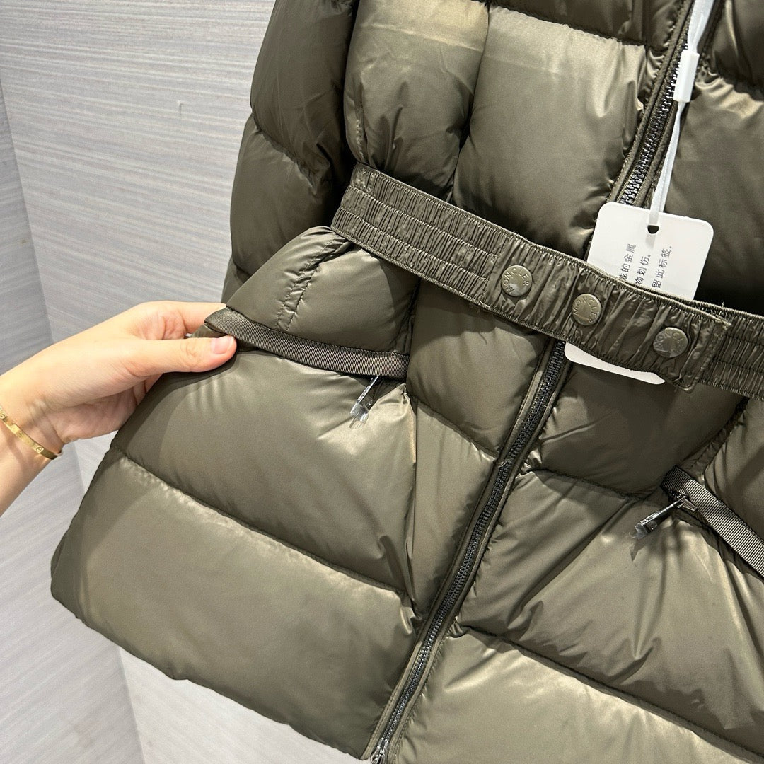 Schwarz-weiße Steppjacke – Damen