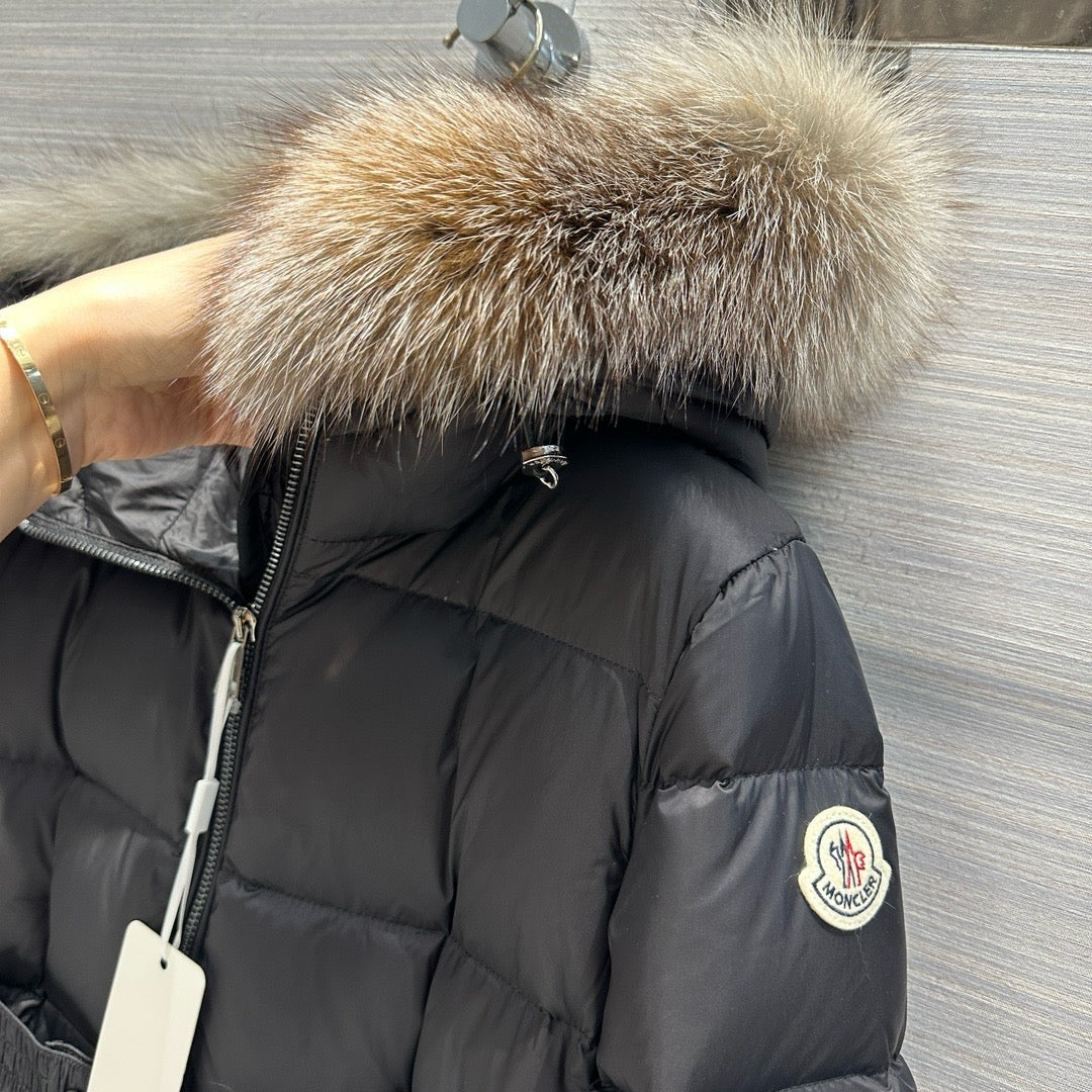 Schwarz-weiße Steppjacke – Damen