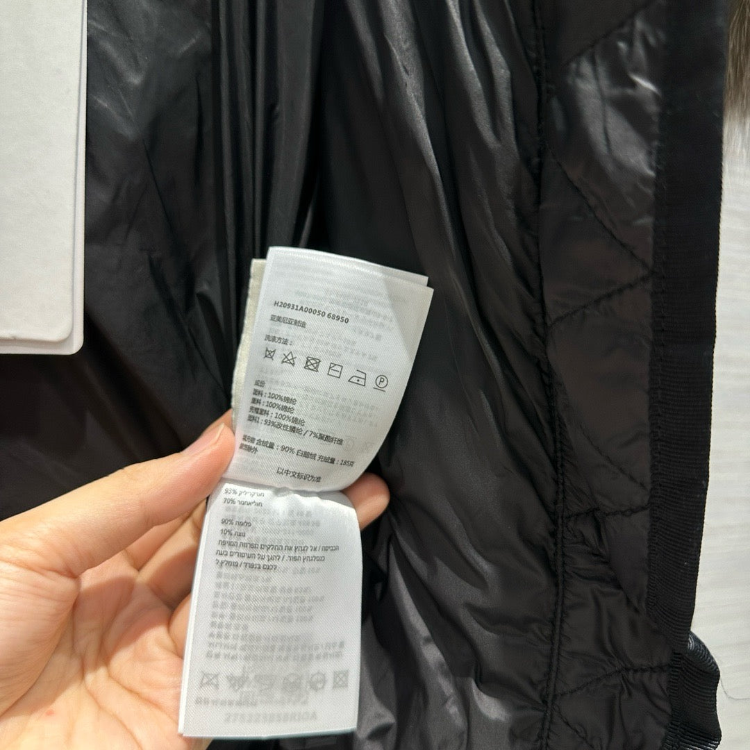 Schwarz-weiße Steppjacke – Damen