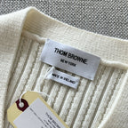 Gerippte Strickjacke aus grauer Wolle – Damen