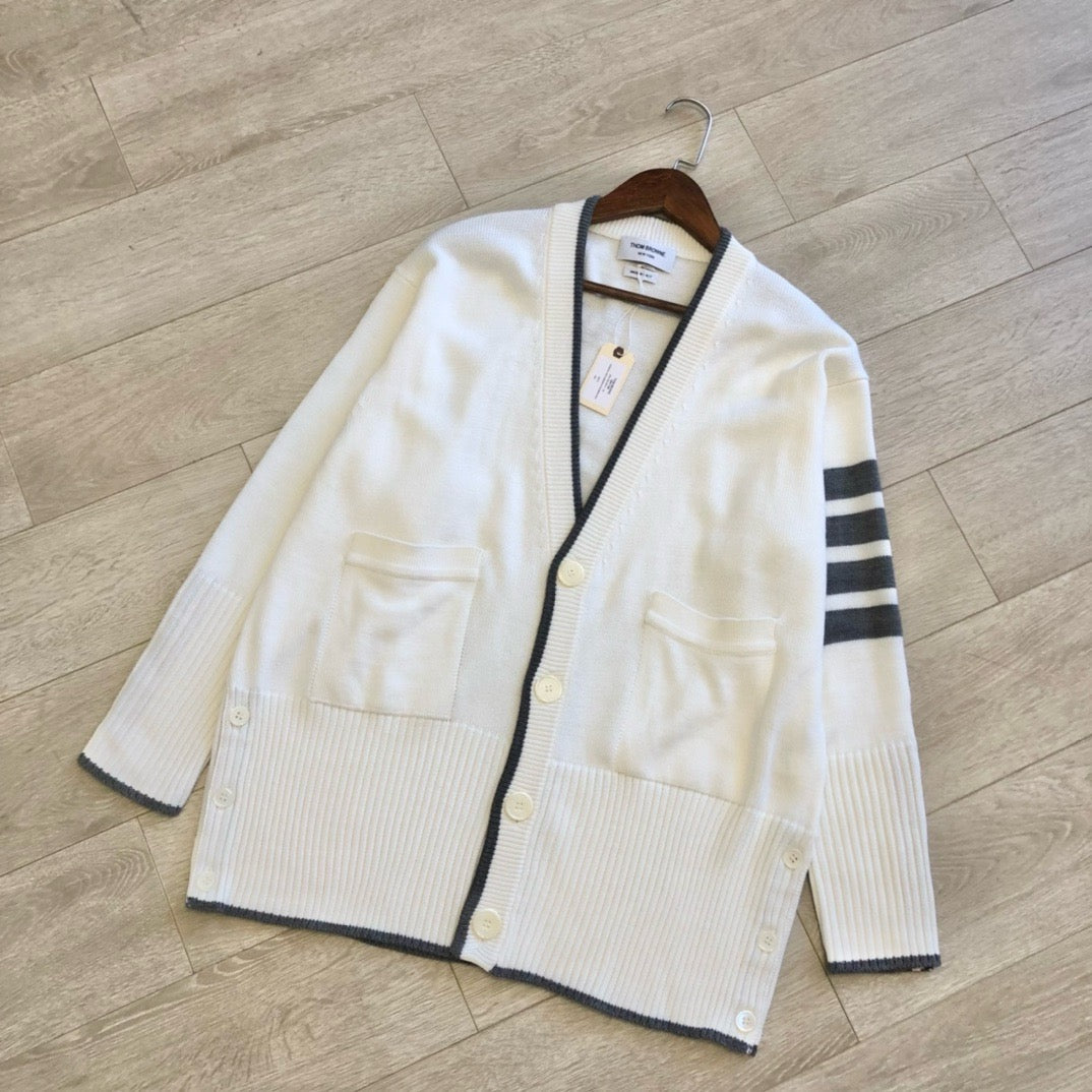 Cremefarbener Cardigan aus Wolle mit Streifenmuster – Herren