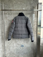 Schwarz-weiße Steppjacke für Herren