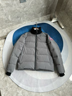 Schwarz-weiße Steppjacke für Herren