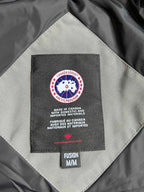 Schwarz-weiße Steppjacke für Herren