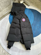 Schwarz-weiße Steppjacke für Herren