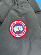 Schwarz-weiße Steppjacke für Herren