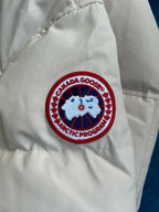 Schwarz-weiße Steppjacke für Herren