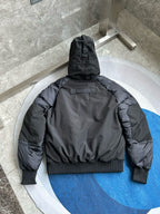 Schwarze Kapuzen-Pufferjacke aus Nylon – Herren
