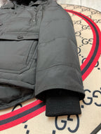 Schwarz-weißer Parka - Herren
