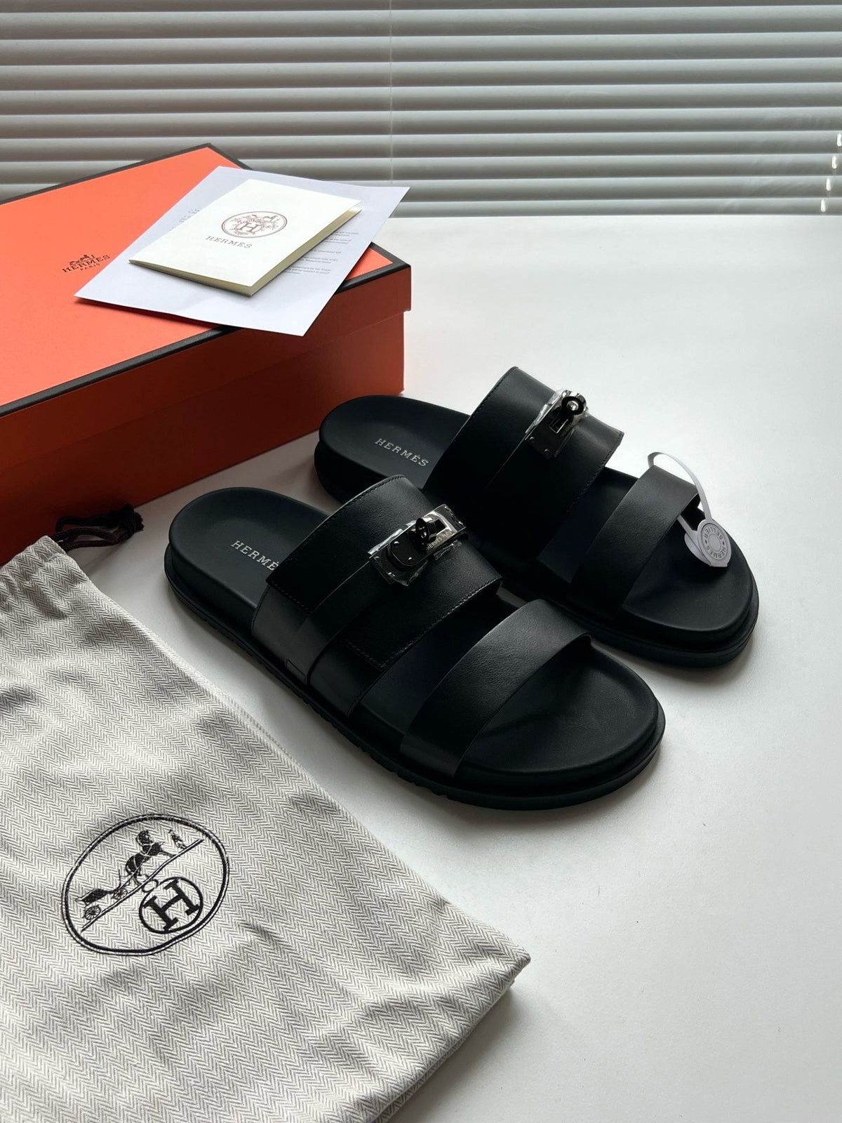 Black Leather Contrast Footbed Double Strap - Men's