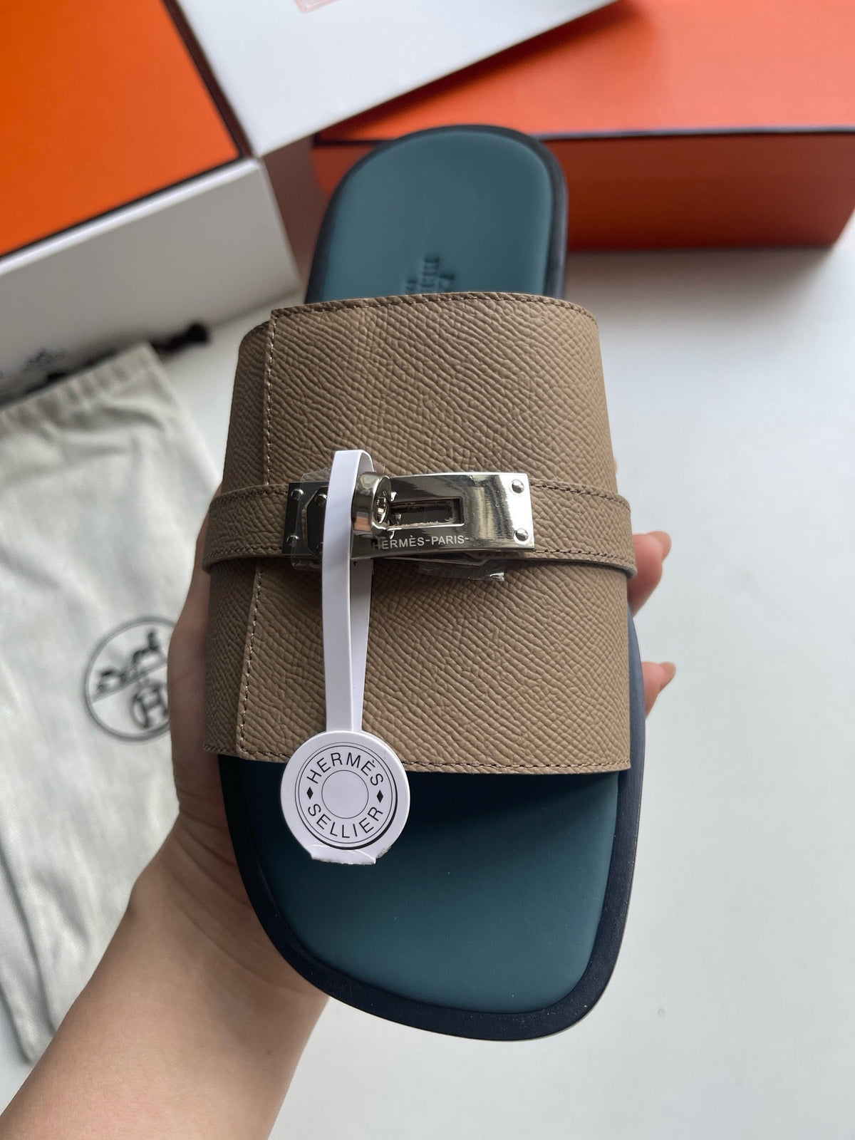 Camel Leather Buckle Single Band - Men's