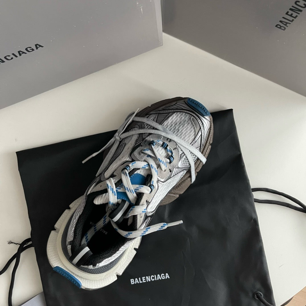Caged Panel Runner Blue Sneakers