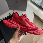 Rote Turnschuhe